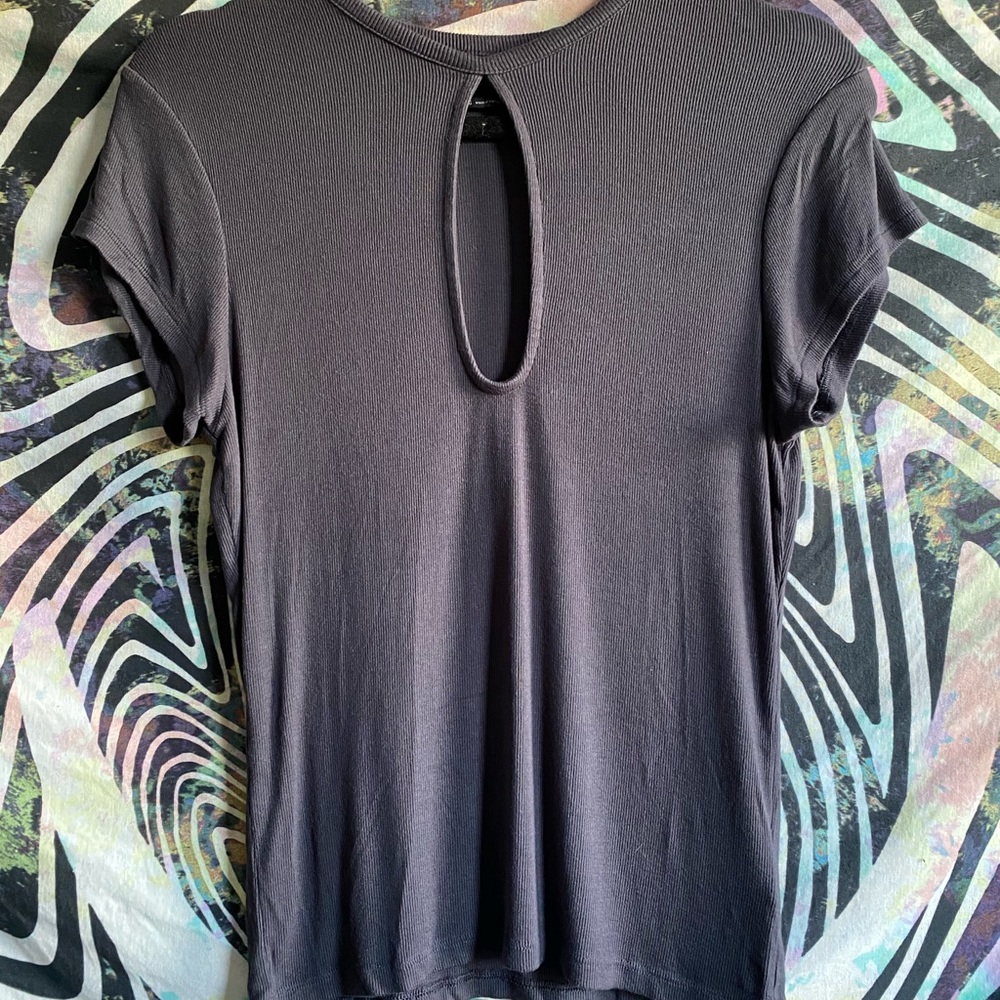 NWOT Key-Hole Tee